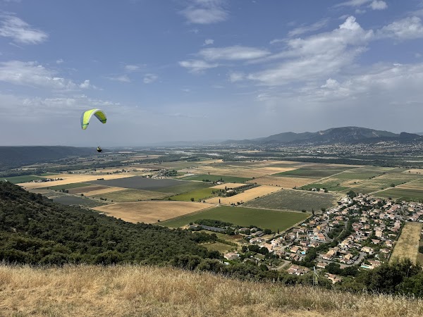 Décollage parapente Oraison ~ CleanRide